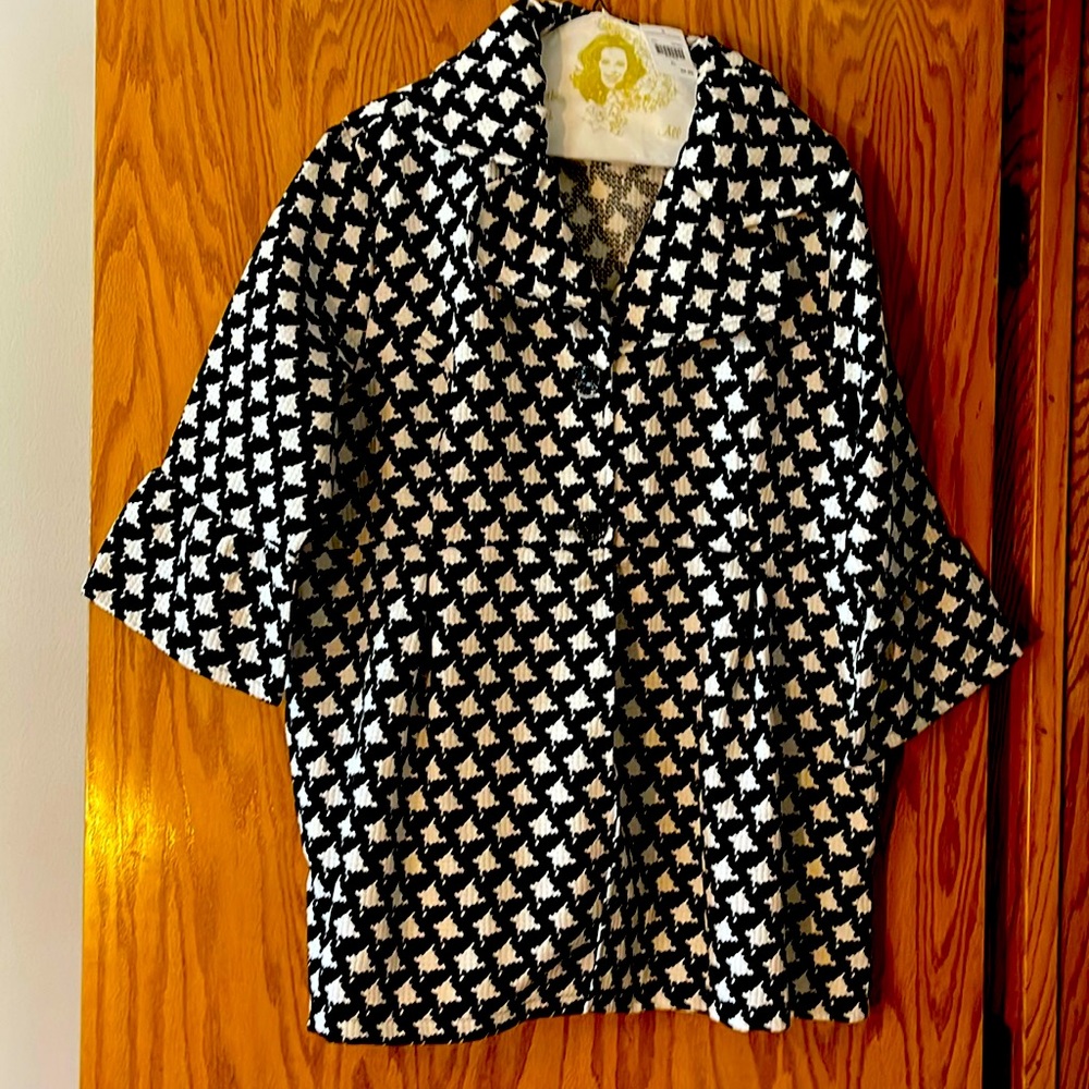 Stylish Black and White Women's Jacket